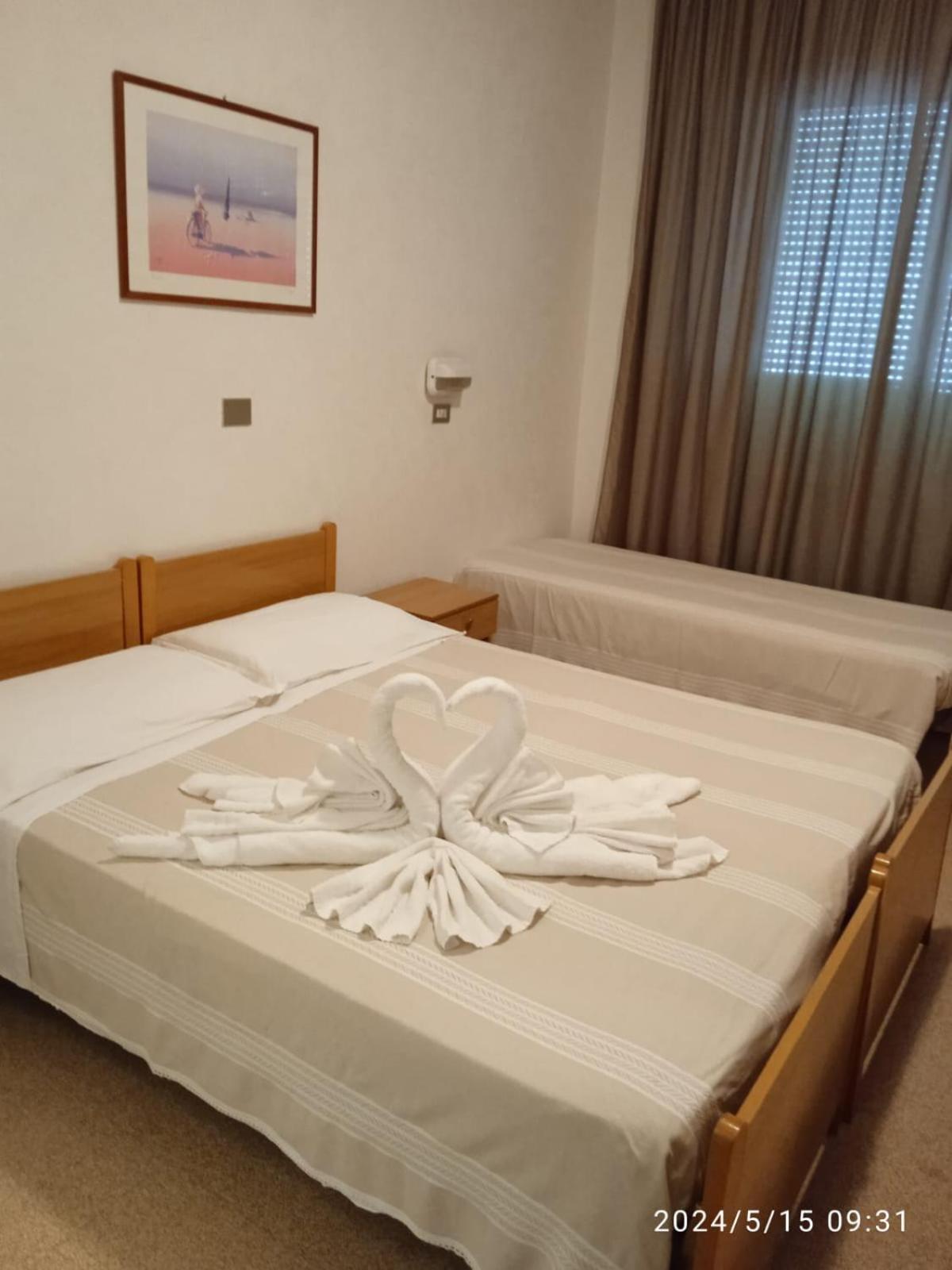 Hotel Europa Gabicce Mare Zewnętrze zdjęcie