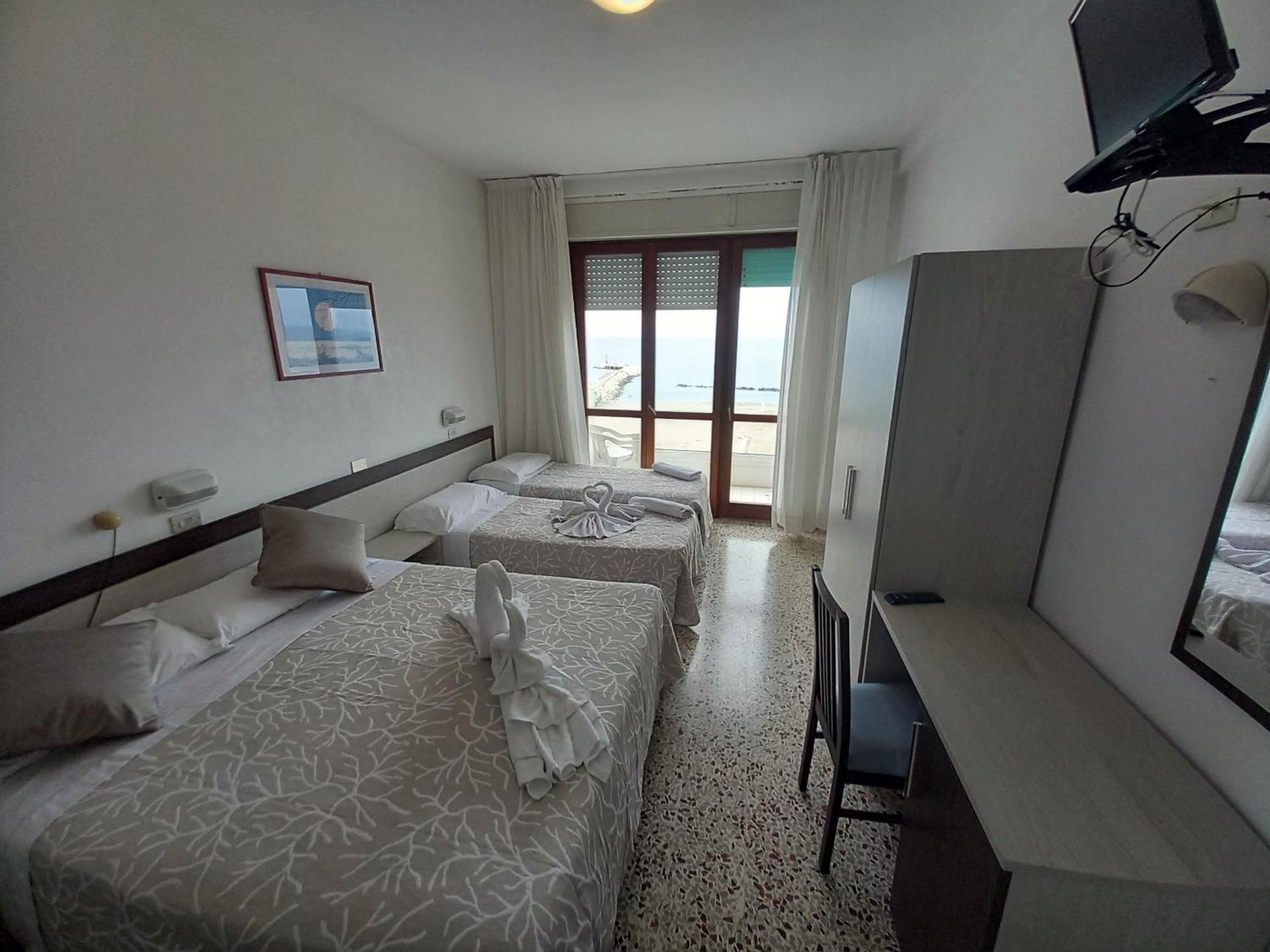 Hotel Europa Gabicce Mare Zewnętrze zdjęcie